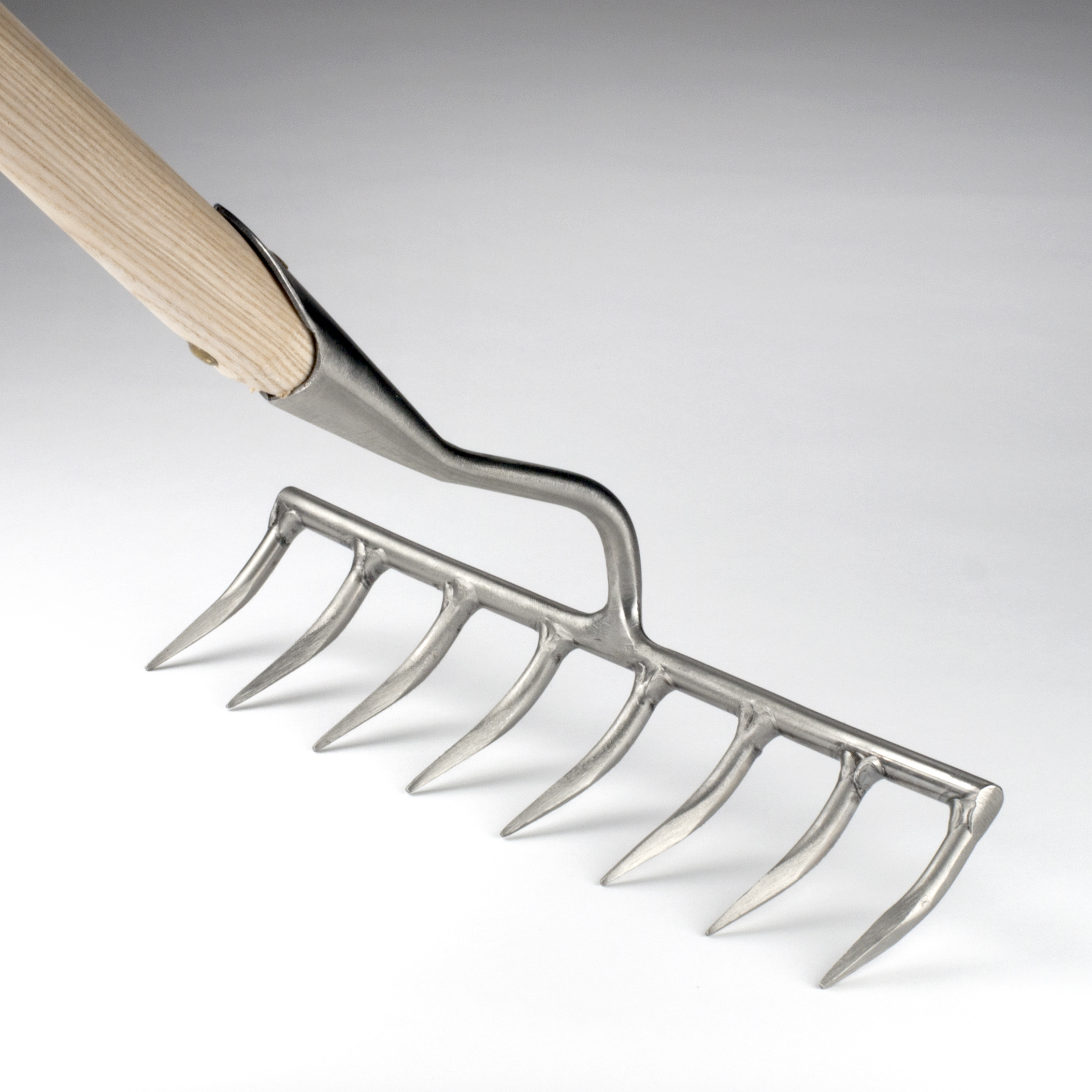 Rechen mit 8 Zinken Niro Sneeber