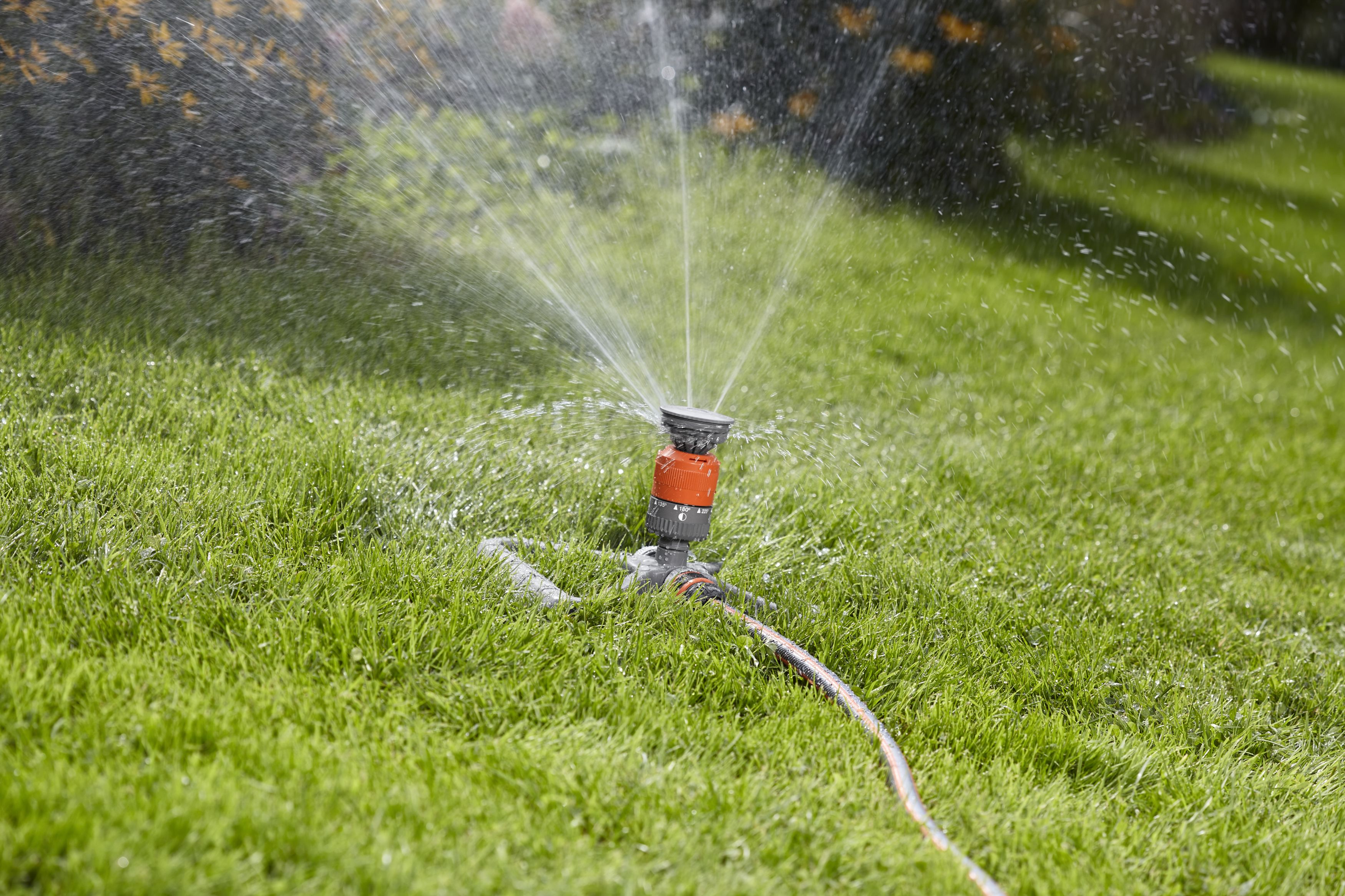 Kreisregner Gardena Vario - Einsatzbild Kreisregner Gardena Vario - Einsatzbild